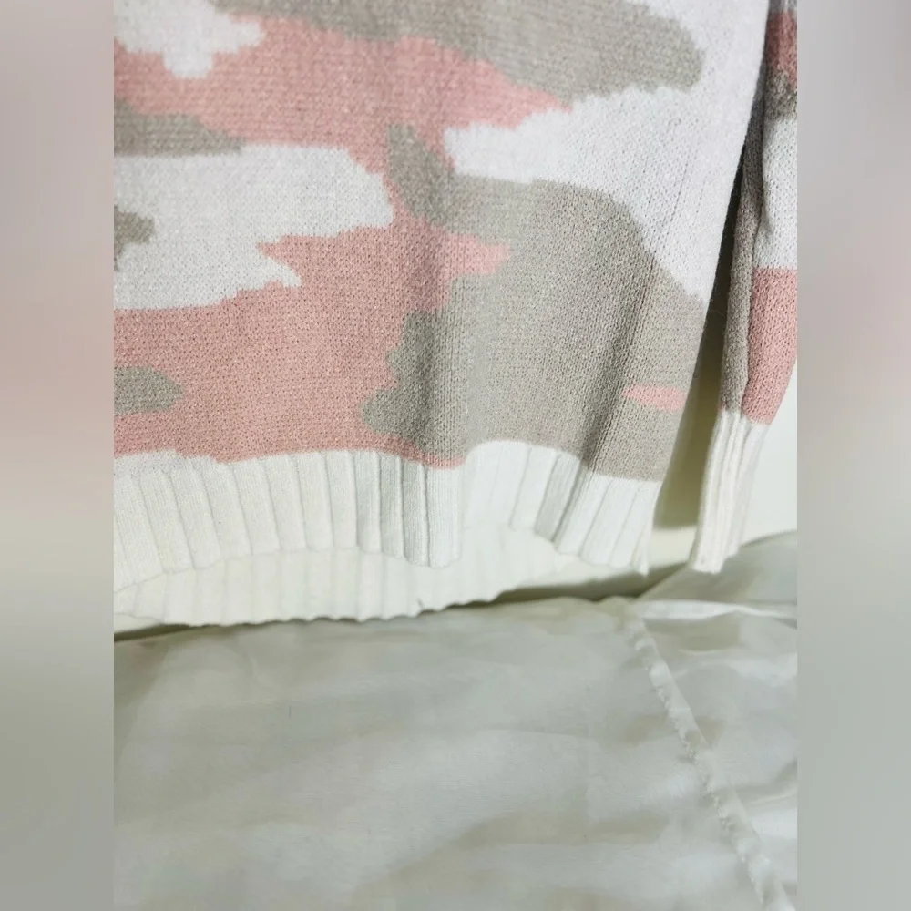 BOSTON PROPER Camo Turtleneck Knit Sweater Women's Size Small Pink Camouflage S - Picture 3 of 11